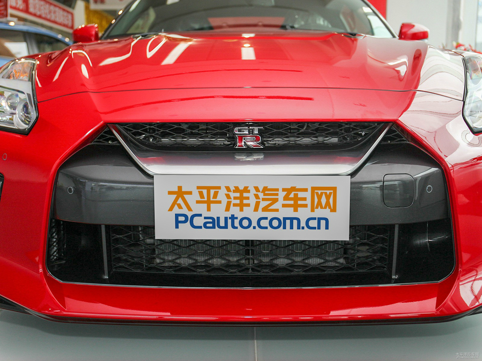 日產(chǎn)GT-R外觀高清大圖