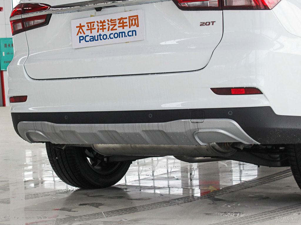 典雅白榮威RX5車尾外觀圖片