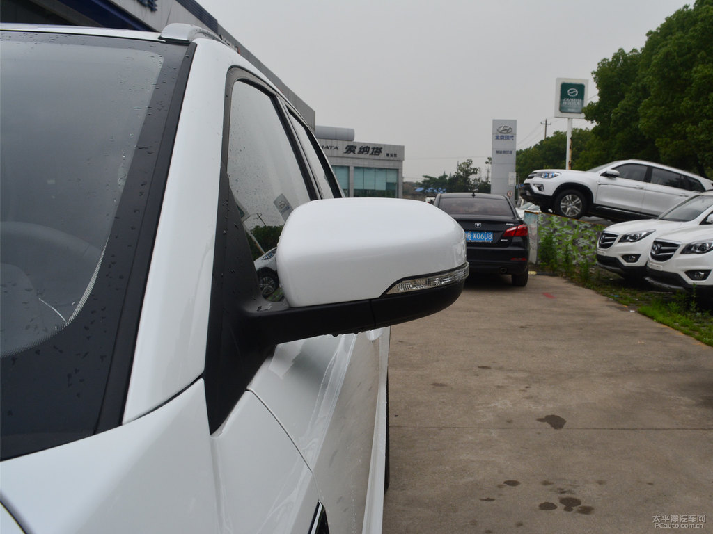 月光白長安CS55車身外觀圖片