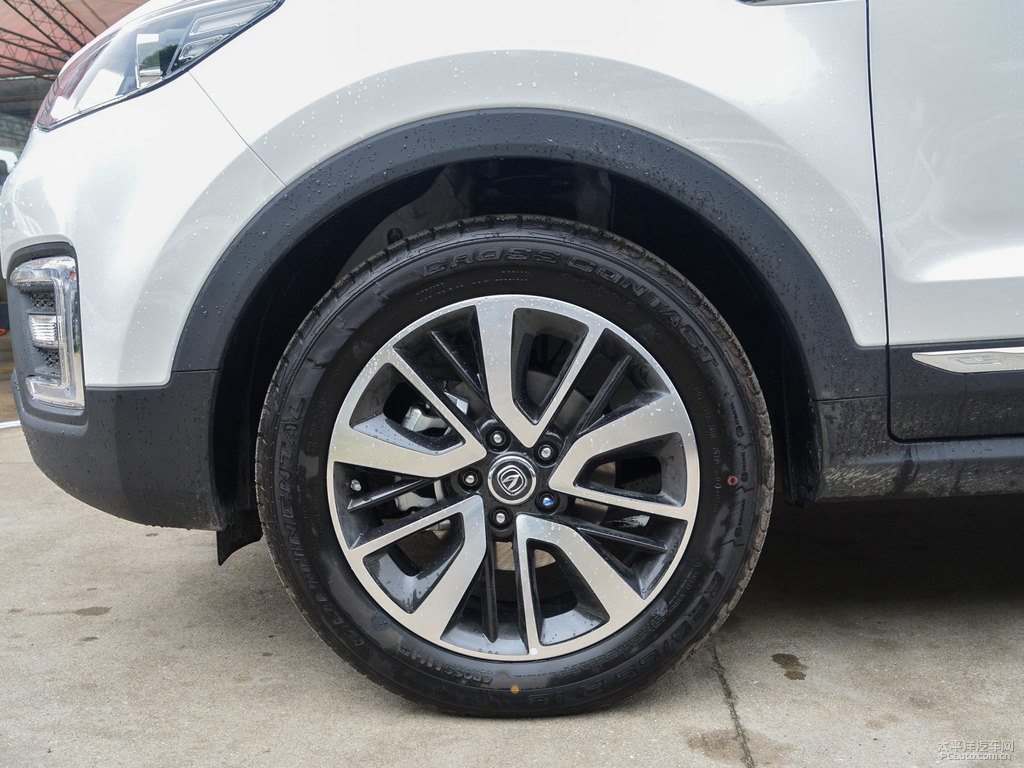 月光白長安CS55車身外觀圖片