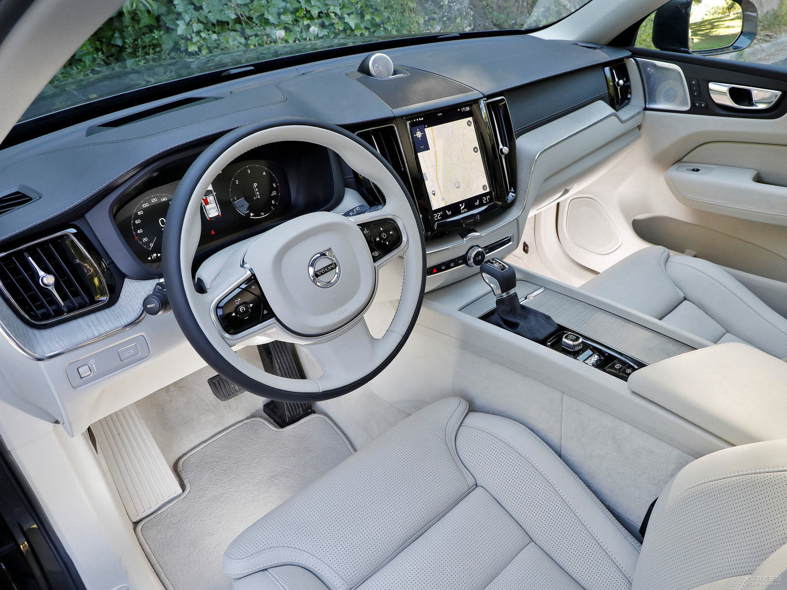 沃爾沃XC60(進口)內(nèi)飾高清大圖