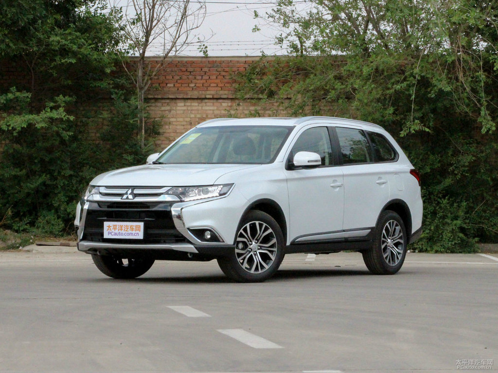 珍珠白歐藍(lán)德整車外觀外觀圖片