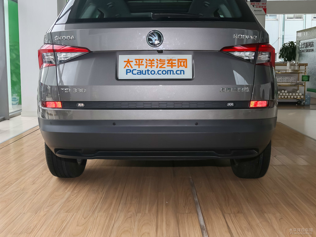 星夜灰柯迪亞克車尾外觀圖片