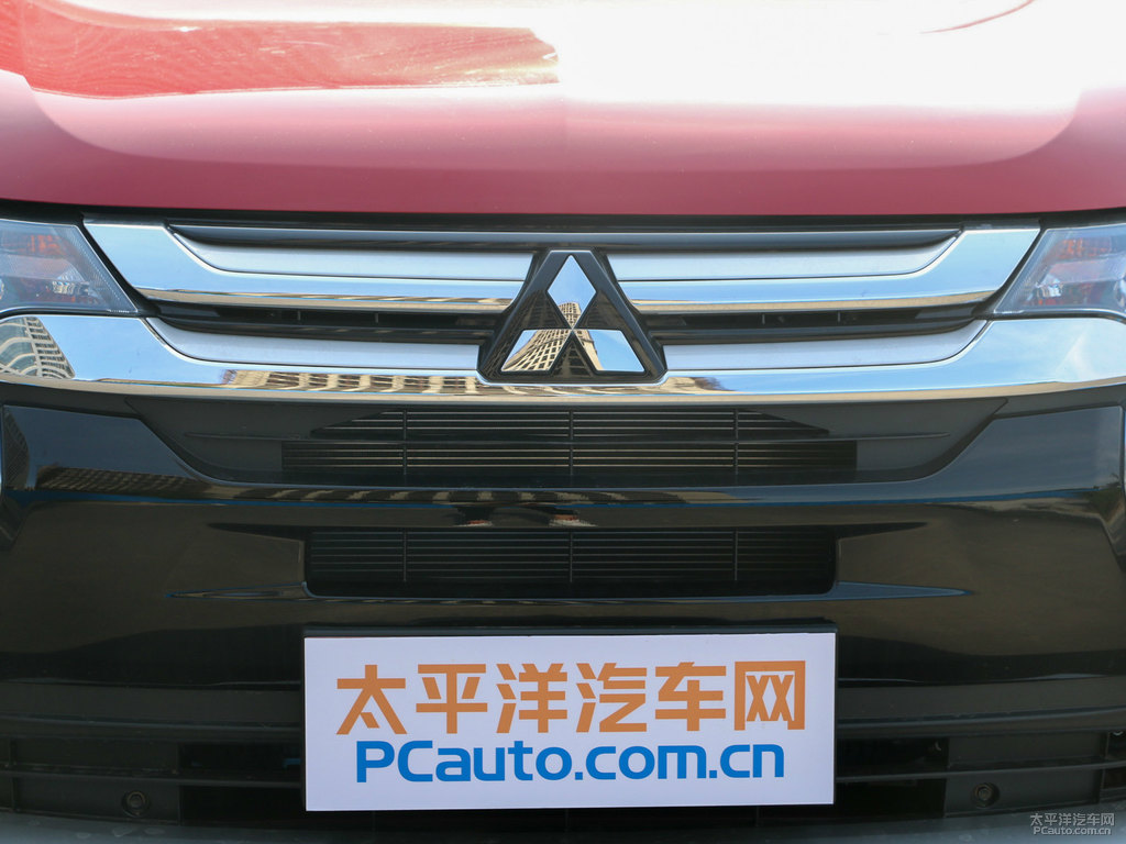 寶石紅歐藍德車頭外觀圖片