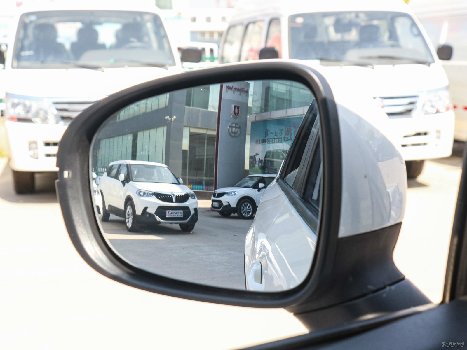 中華V3外觀高清大圖