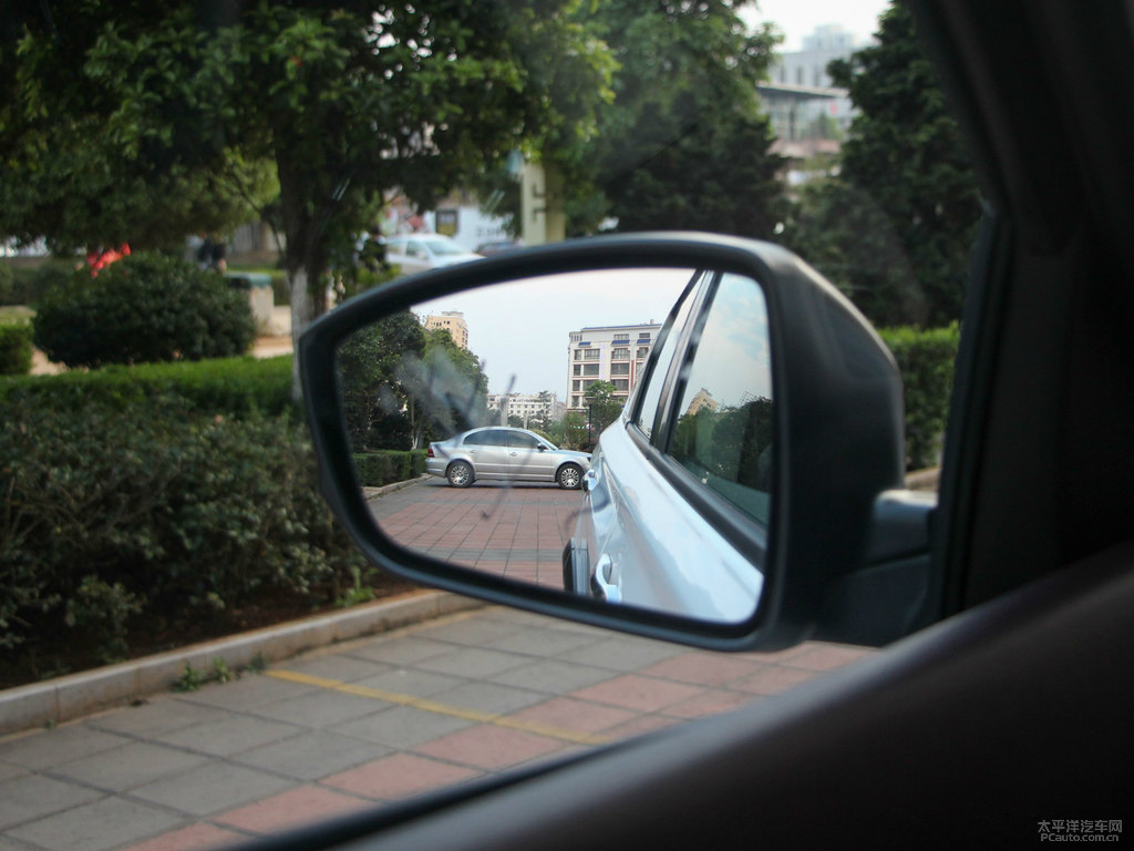 ׆T70X܇^DƬ
