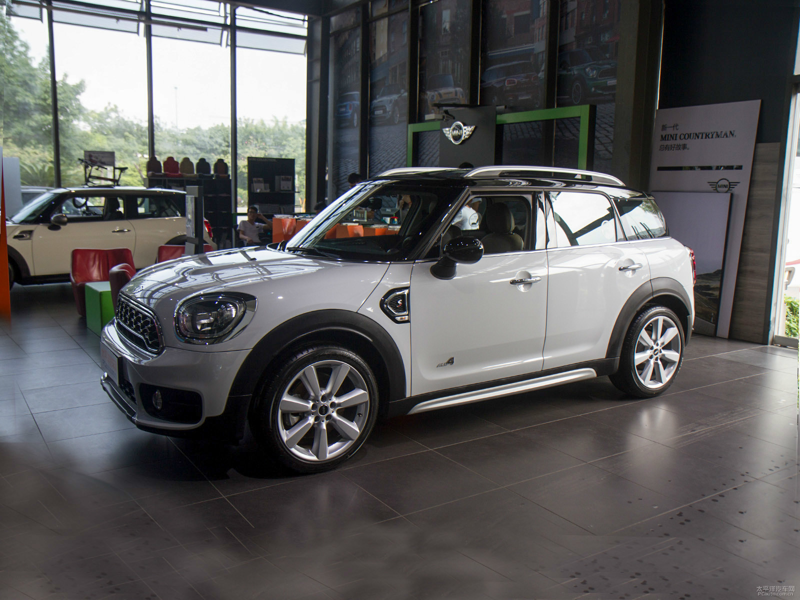 MINI COUNTRYMAN外觀高清大圖