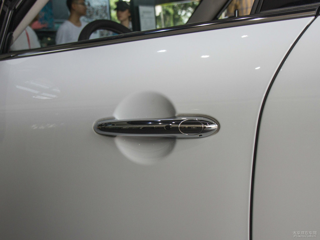 ɫMINI COUNTRYMAN܇(ch)^DƬ