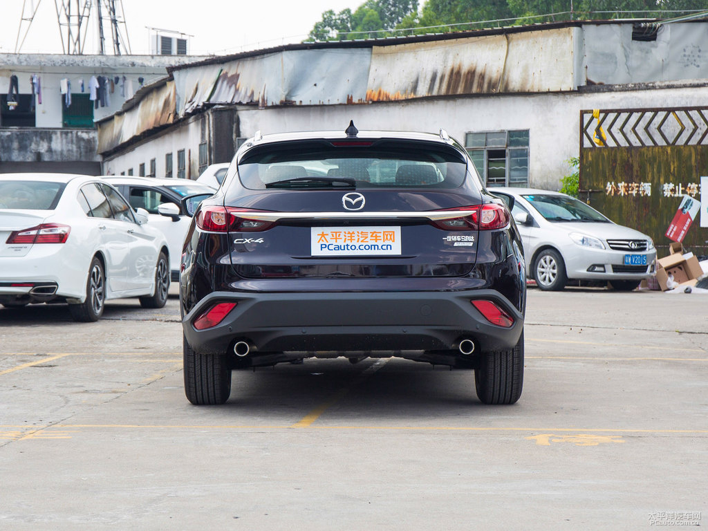 紫晶檀馬自達CX-4整車外觀外觀圖片