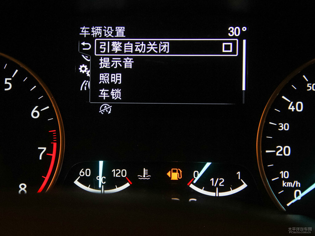 羅布泊棕翼搏中控內(nèi)飾圖片