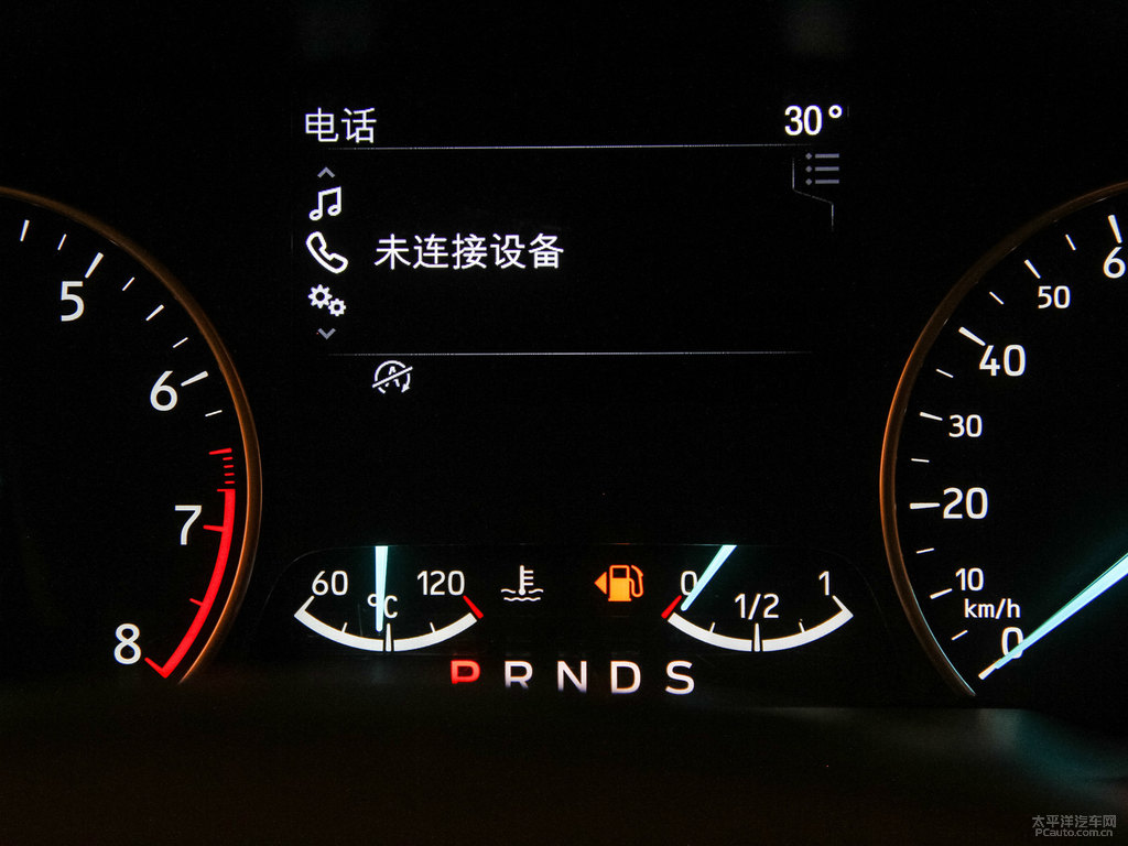羅布泊棕翼搏中控內(nèi)飾圖片
