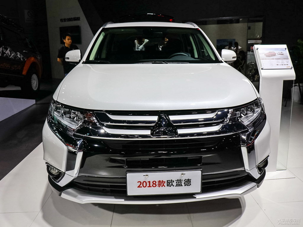 珍珠白歐藍德整車外觀外觀圖片