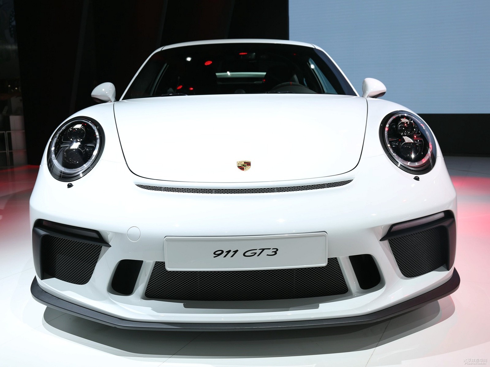 保時(shí)捷911外觀高清大圖