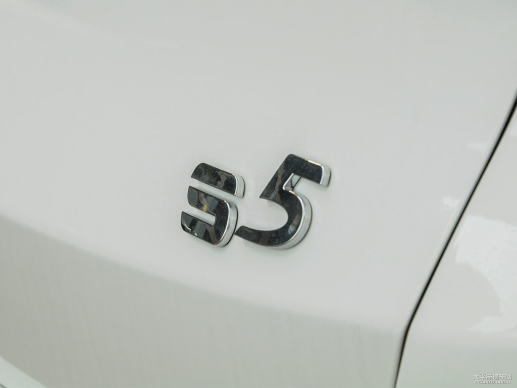 ׺RS5܇(ch)β^(gun)DƬ