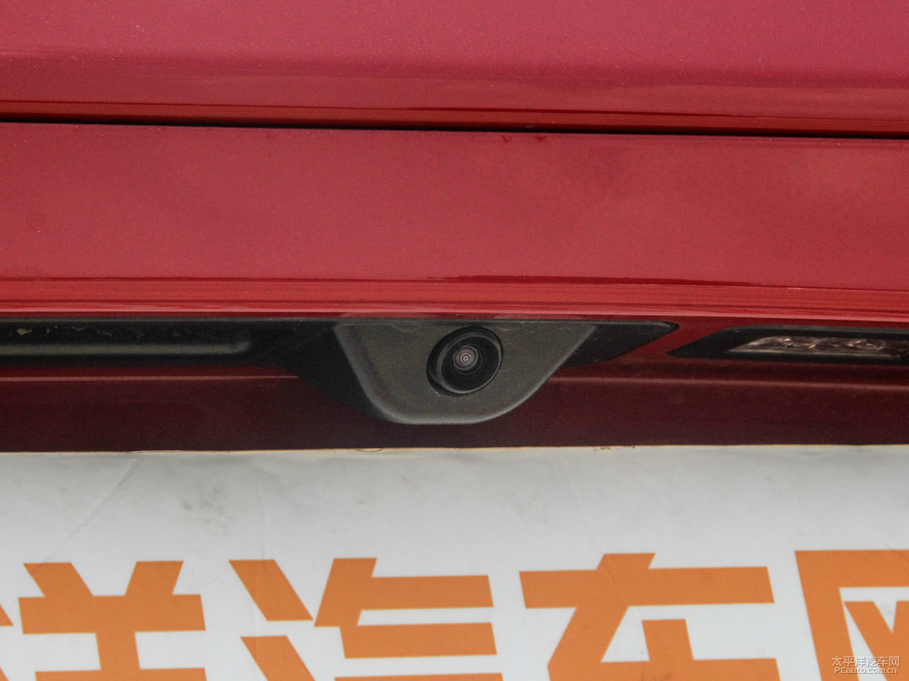 Stelvio斯坦維車尾外觀圖片