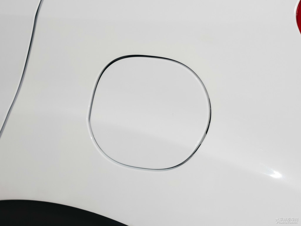 冰晶白遠景X3車身外觀圖片
