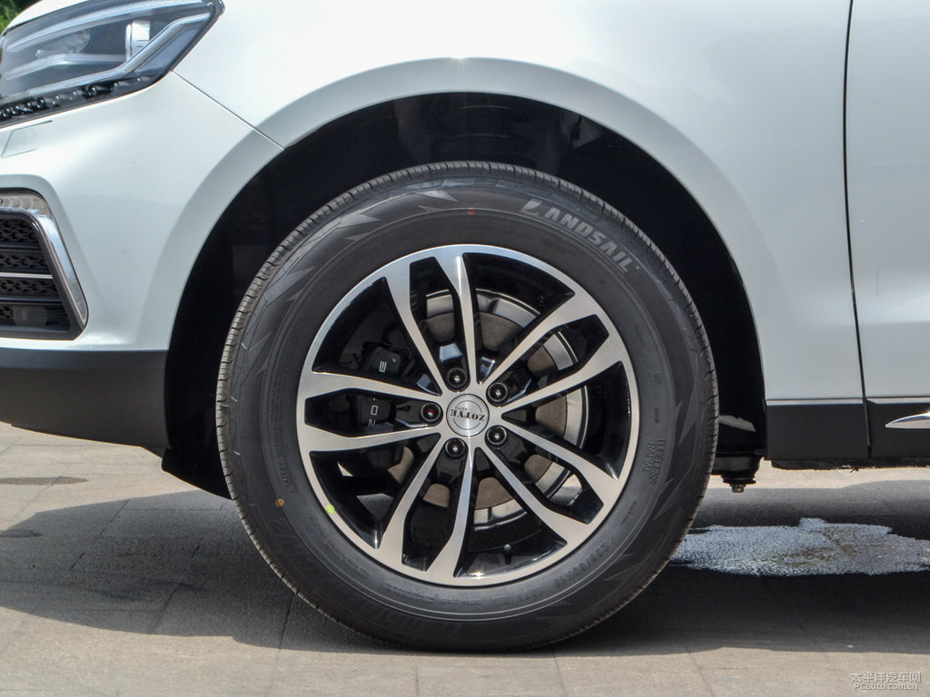 ױ̩T600 Coupe܇^DƬ