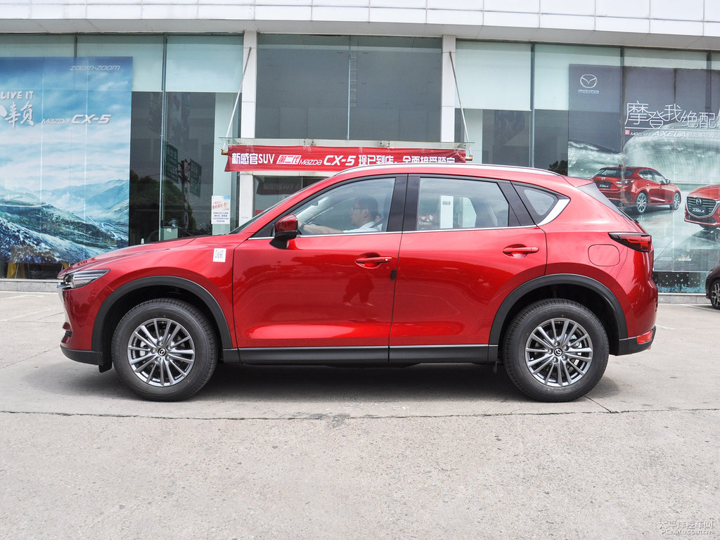 魂動(dòng)紅馬自達(dá)CX-5整車外觀外觀圖片