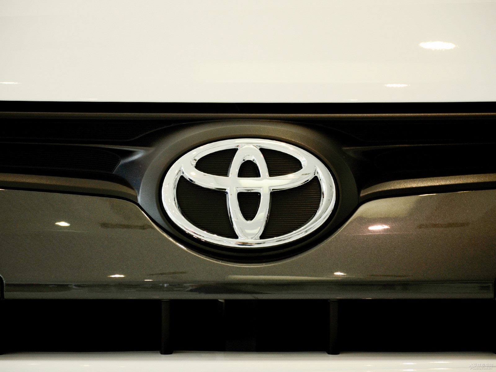 YARiS L 致炫外觀高清大圖