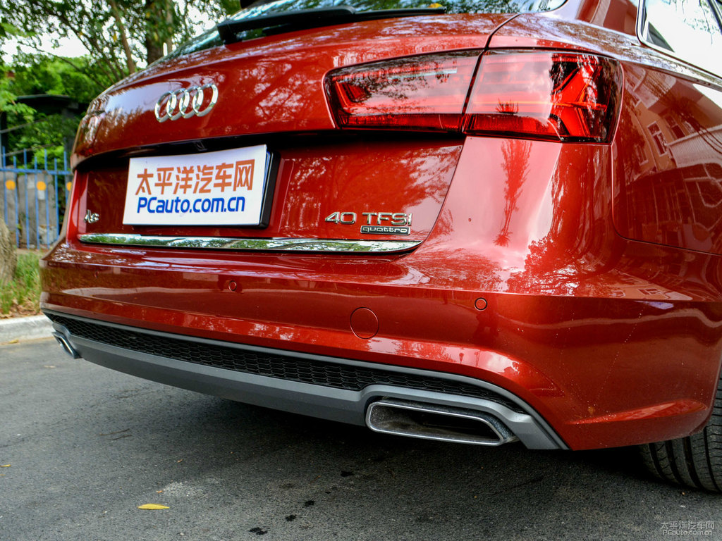 斗牛士紅奧迪A6(進(jìn)口)車尾外觀圖片