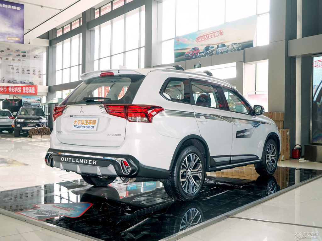 珍珠白歐藍(lán)德整車外觀外觀圖片