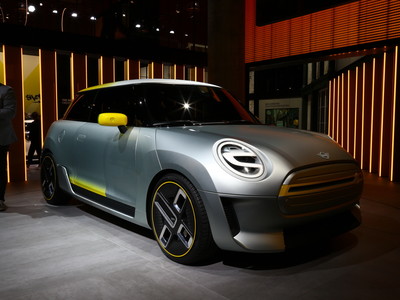 MINI ELECTRIC外觀實拍圖