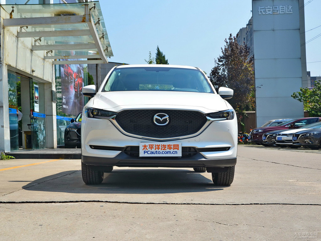 珠光白馬自達(dá)CX-5整車外觀外觀圖片
