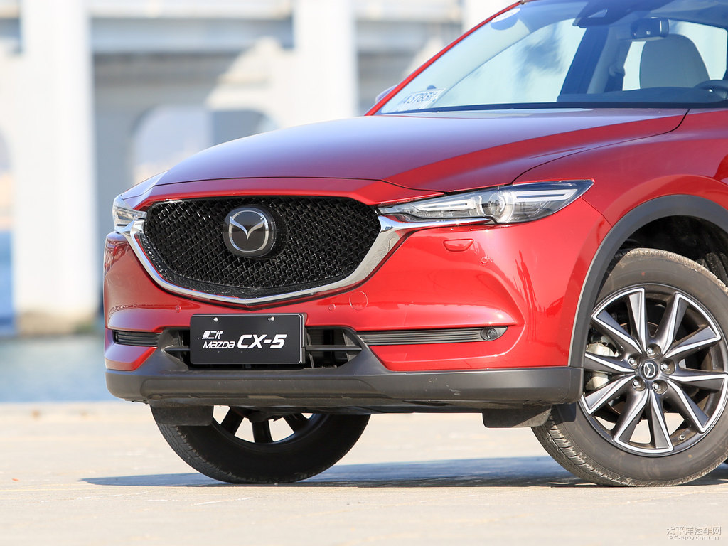 魂動紅馬自達(dá)CX-5車頭外觀圖片