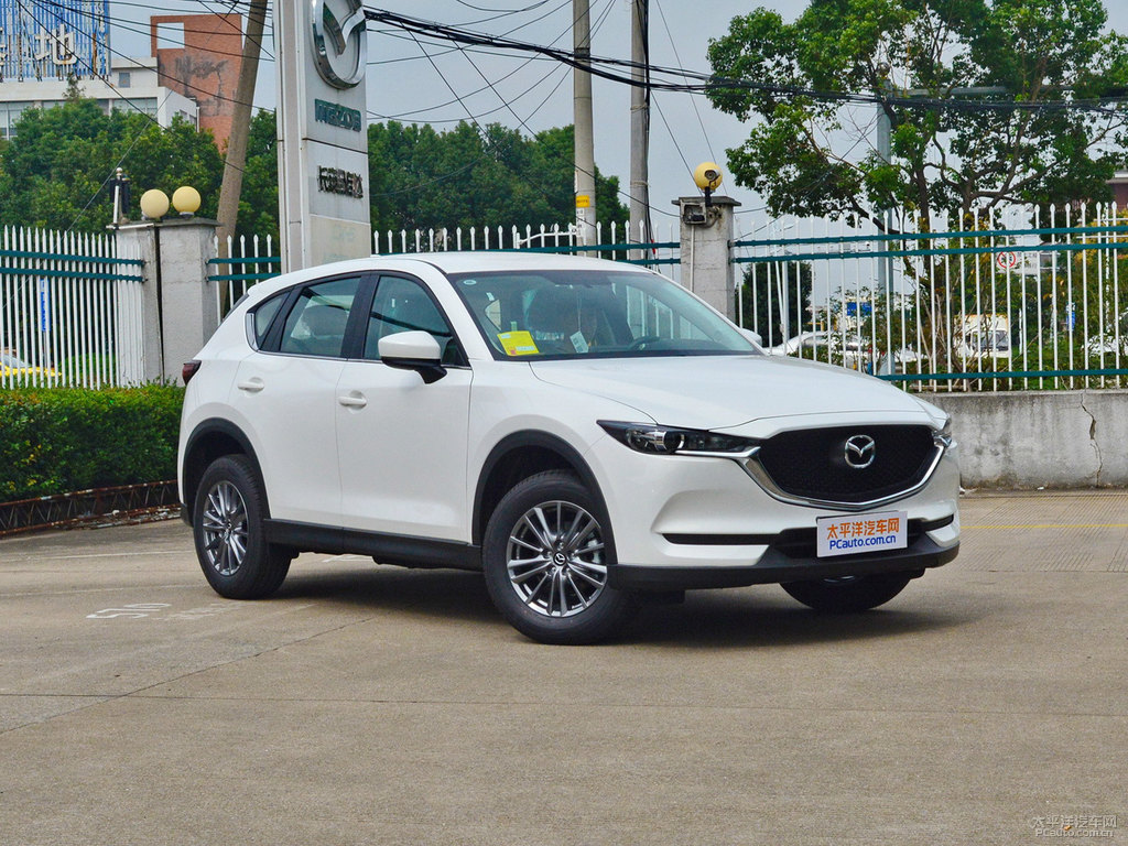 珠光白馬自達(dá)CX-5整車外觀外觀圖片