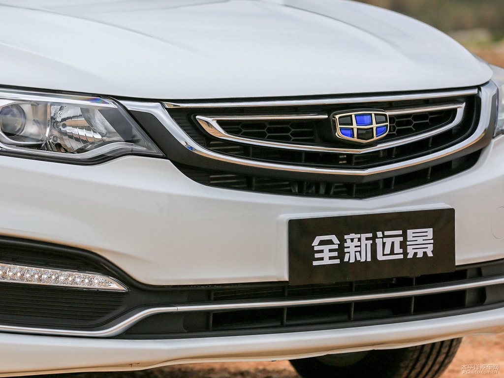 冰晶白遠(yuǎn)景車(chē)頭外觀圖片