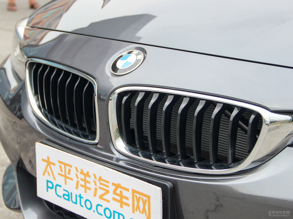 礦石灰寶馬4系車頭外觀圖片