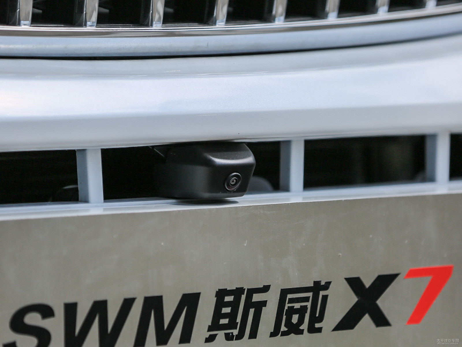 SWM斯威X7外觀高清大圖