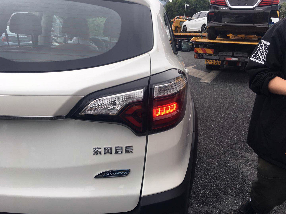 啟辰T70車展高清大圖