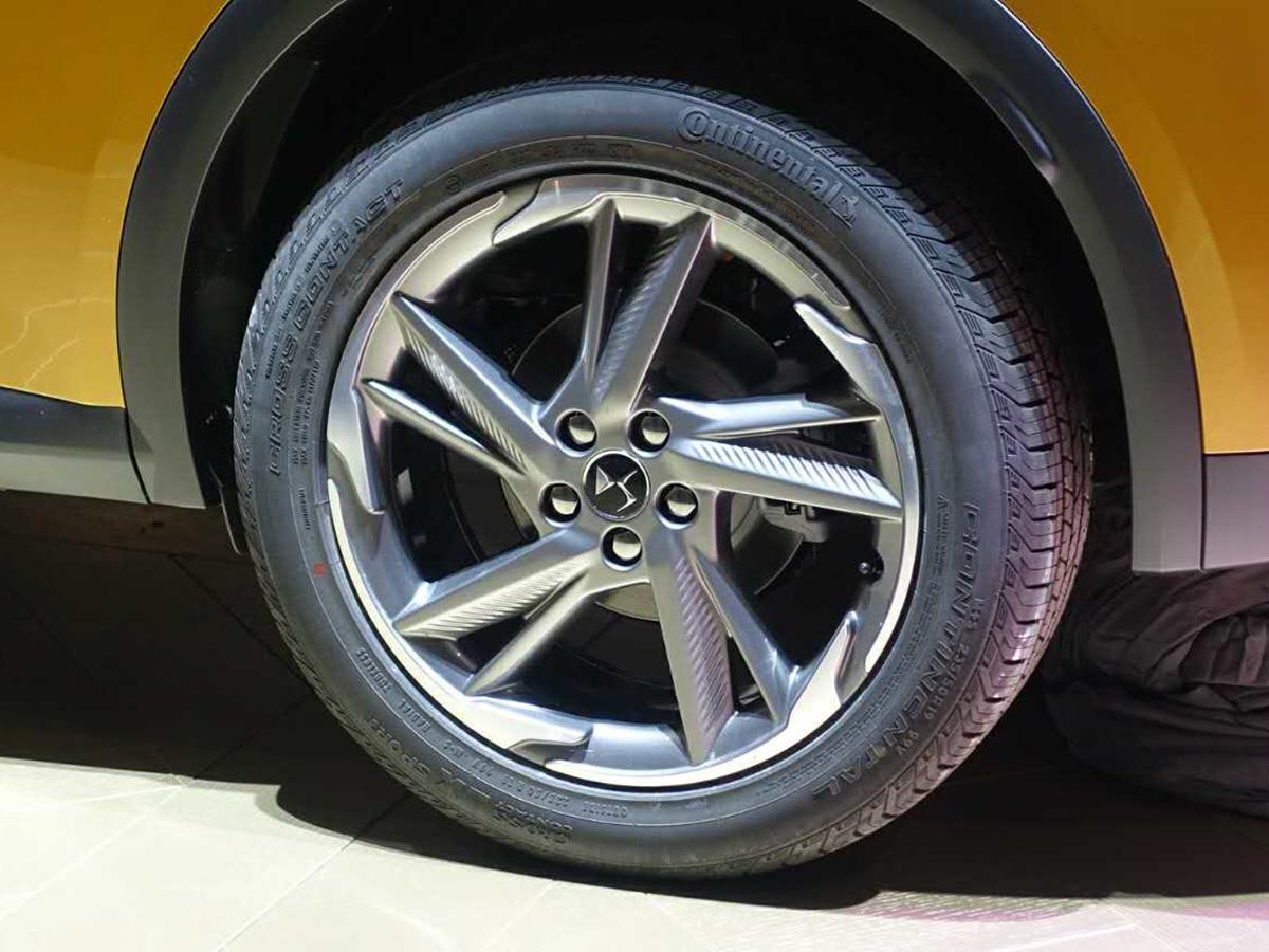 DS 7(海外)車展高清大圖