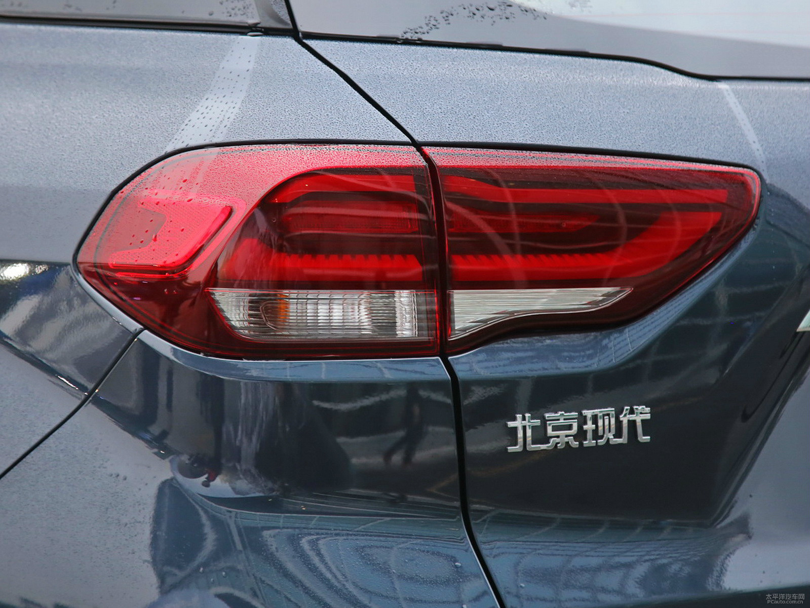 北京現(xiàn)代ix35外觀高清大圖