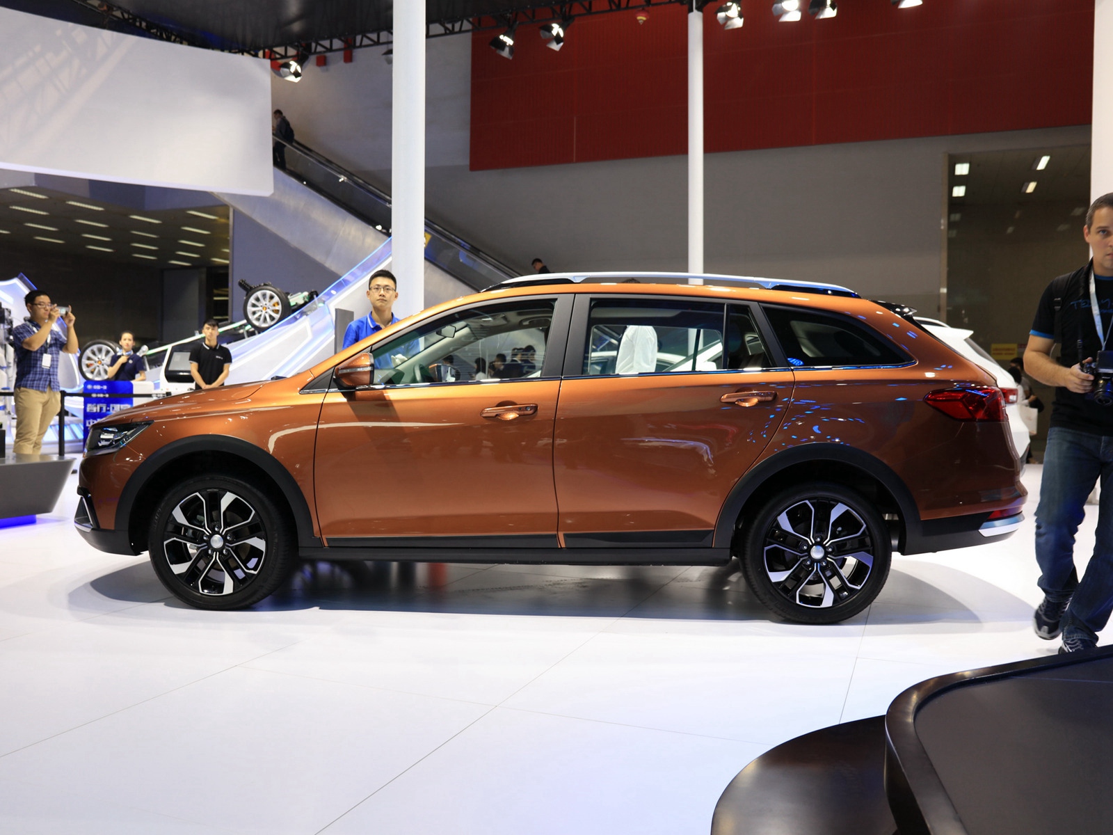 駿派CX65車(chē)展高清大圖