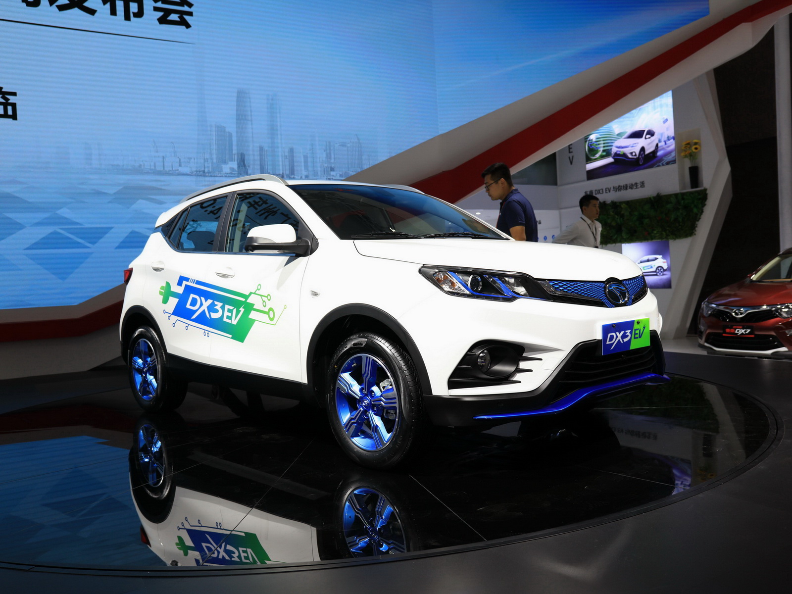 東南DX3新能源車展高清大圖