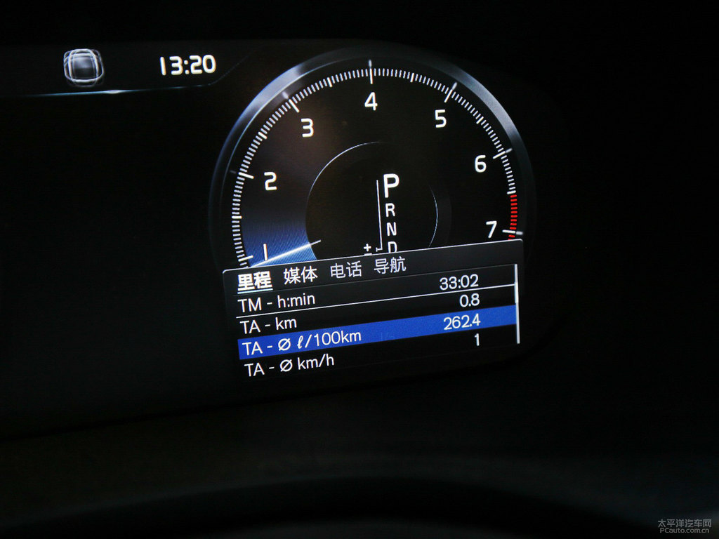 水晶白沃爾沃XC60中控內(nèi)飾圖片