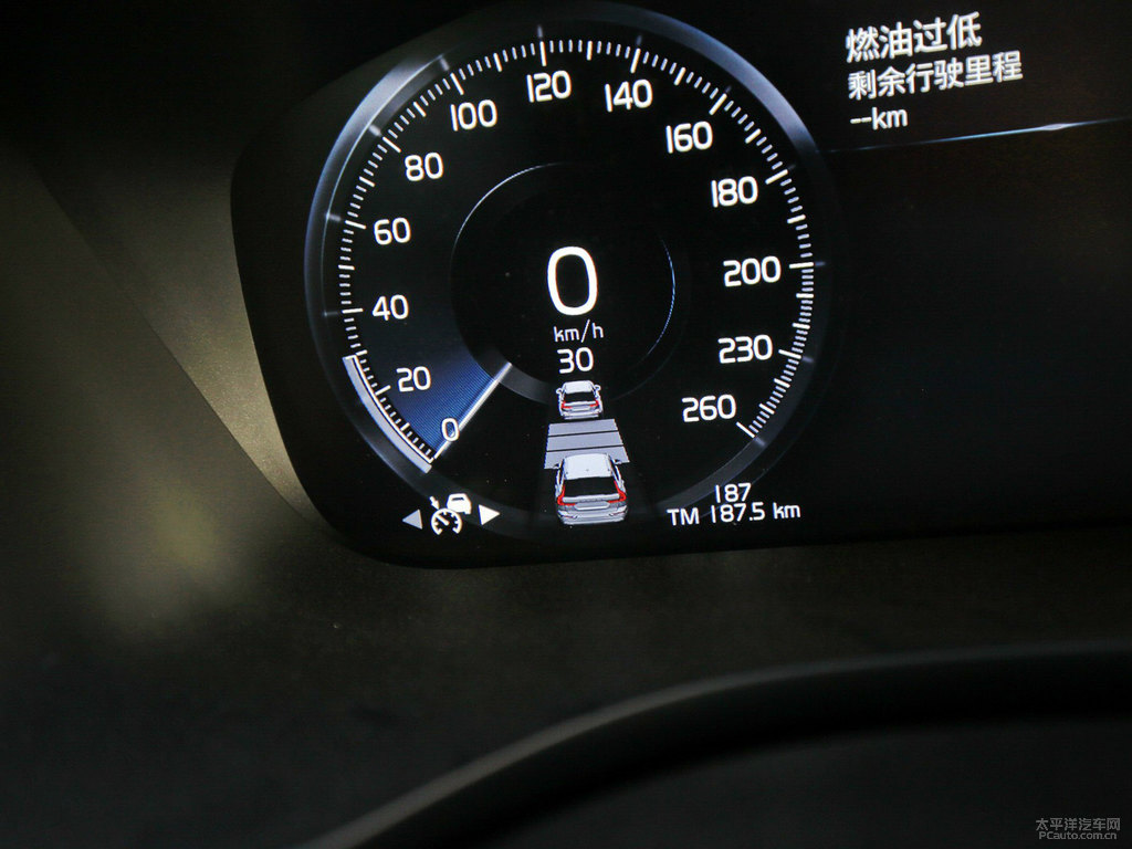 水晶白沃爾沃XC60中控內(nèi)飾圖片