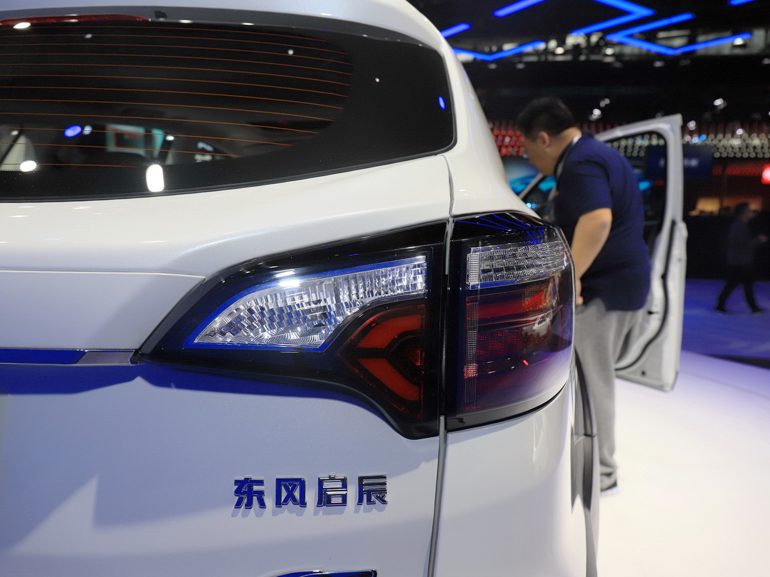 啟辰T70車展高清大圖