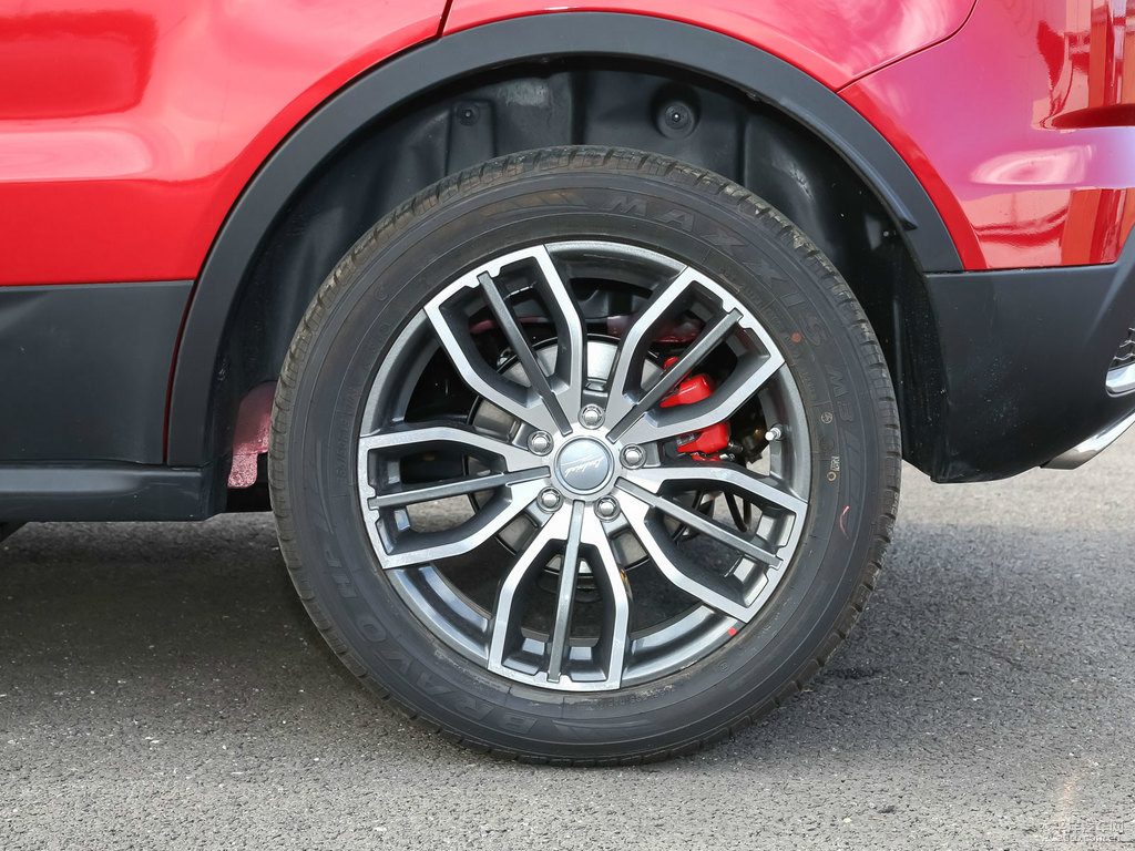 中國紅陸風X7車身外觀圖片