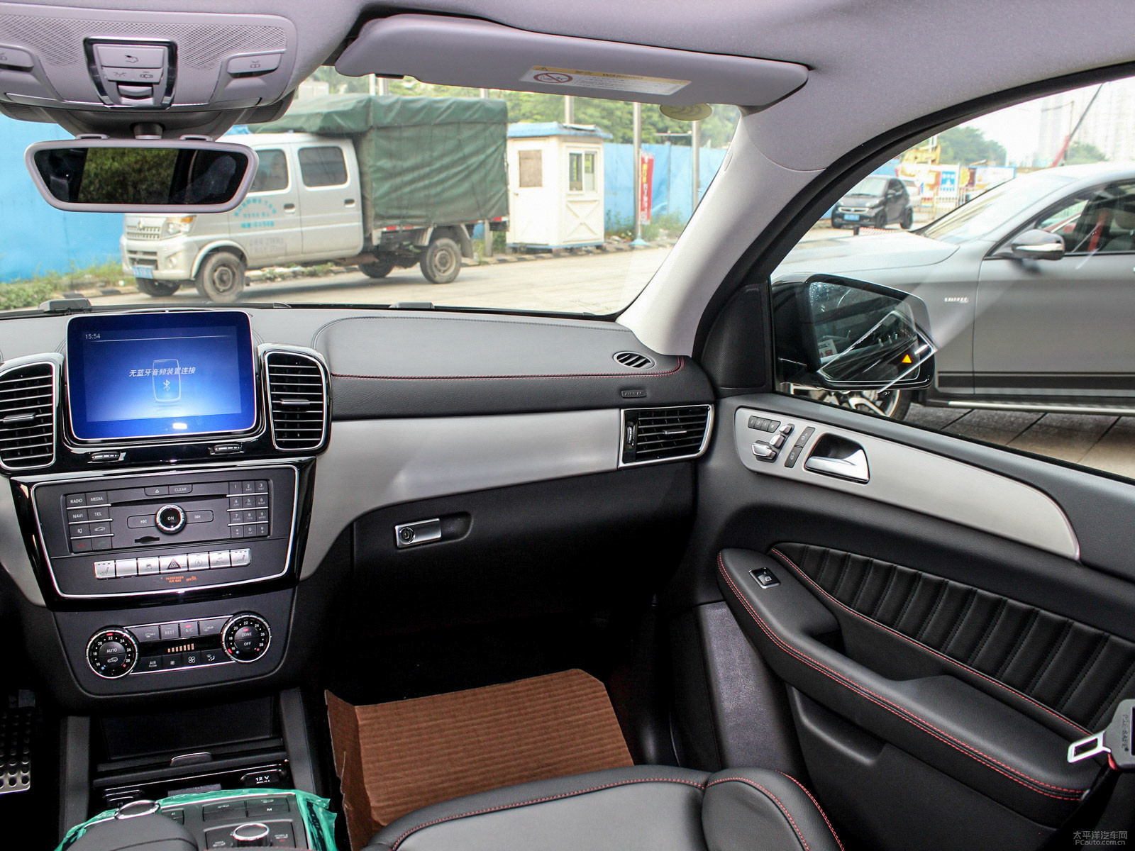 GLE 轎跑SUV AMG內(nèi)飾高清大圖