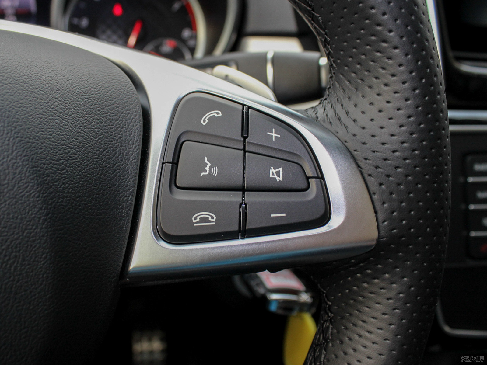 GLE 轎跑SUV AMG內(nèi)飾高清大圖