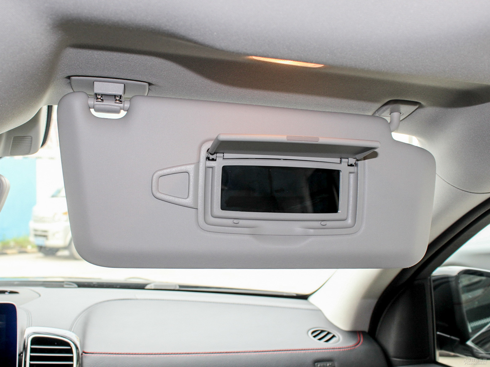 GLE 轎跑SUV AMG內(nèi)飾高清大圖