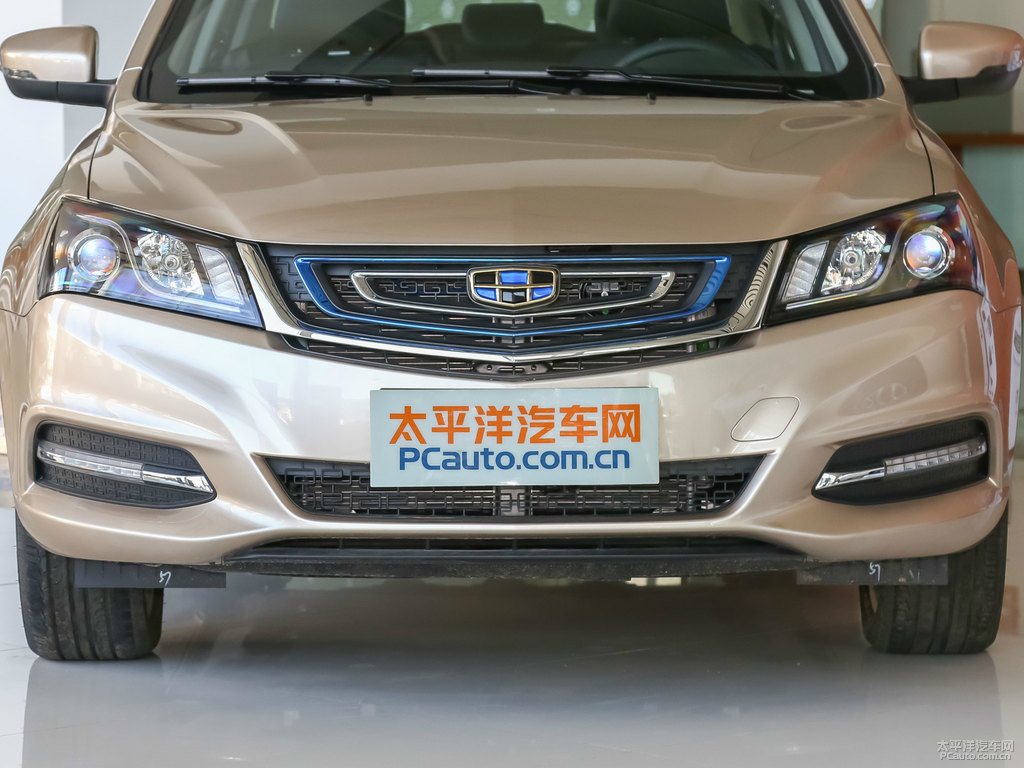 香檳金帝豪新能源車頭外觀圖片