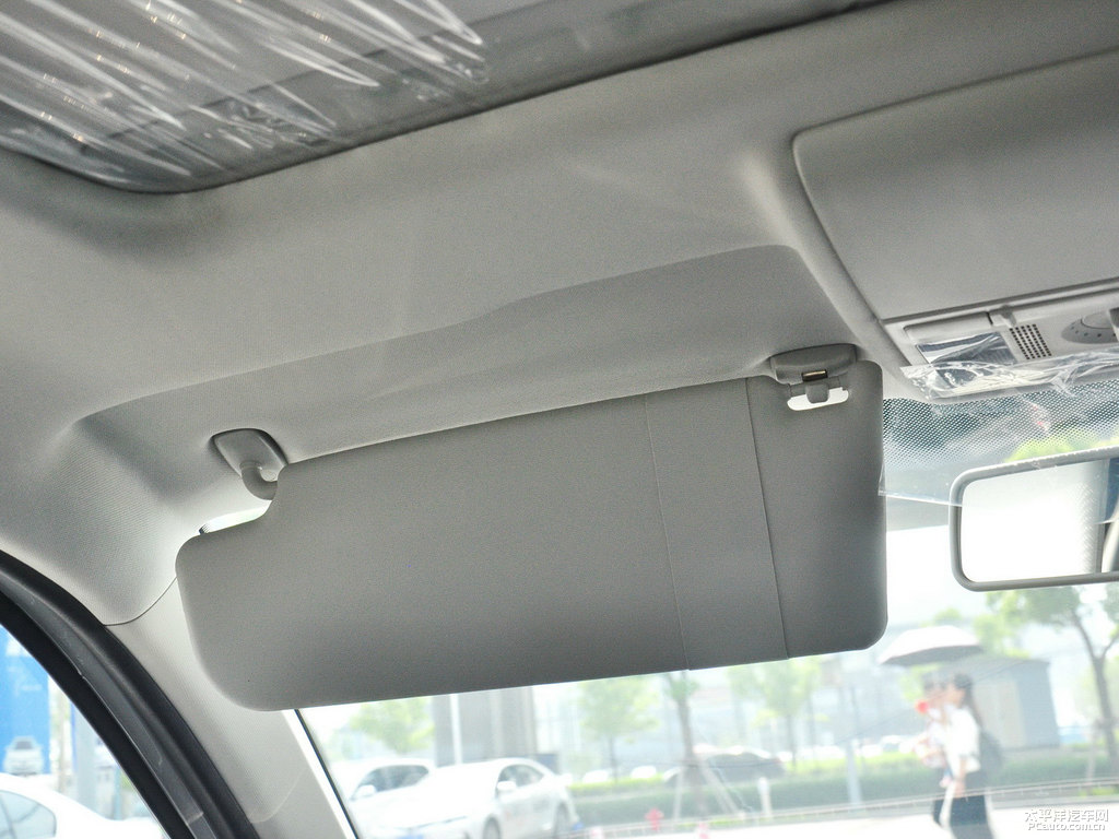 雅致白朗逸車廂內(nèi)飾圖片