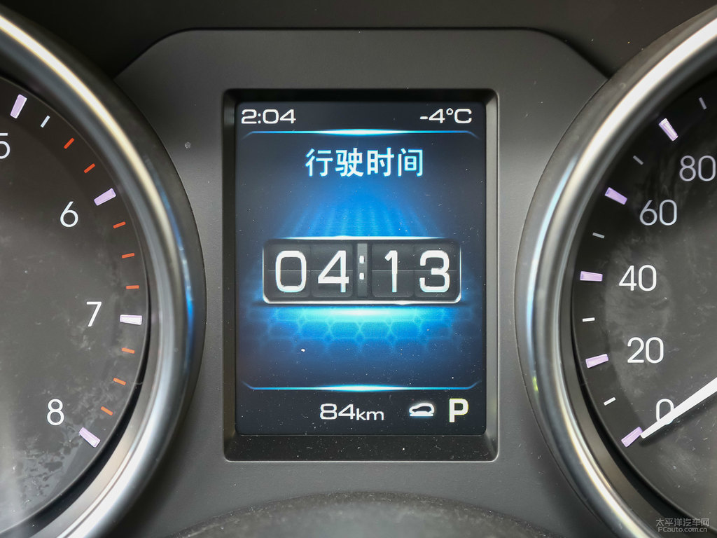 匹茲堡銀哈弗H6 Coupe中控內(nèi)飾圖片