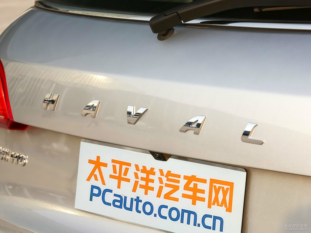 匹茲堡銀哈弗H6 Coupe車尾外觀圖片