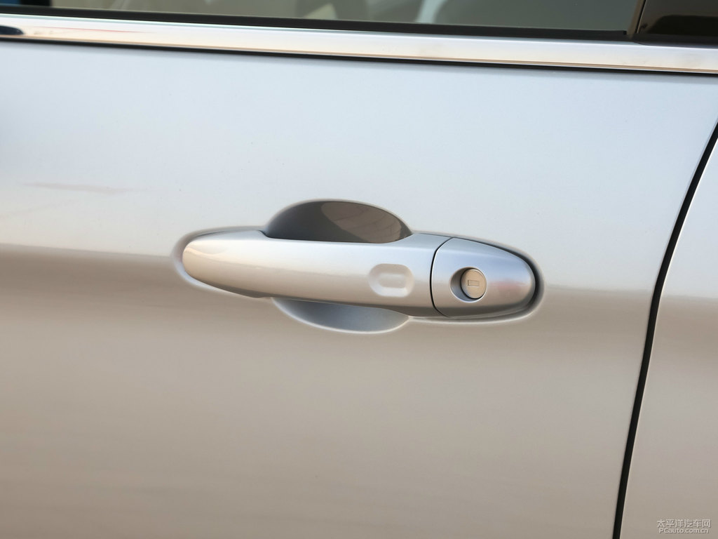 匹茲堡銀哈弗H6 Coupe車身外觀圖片
