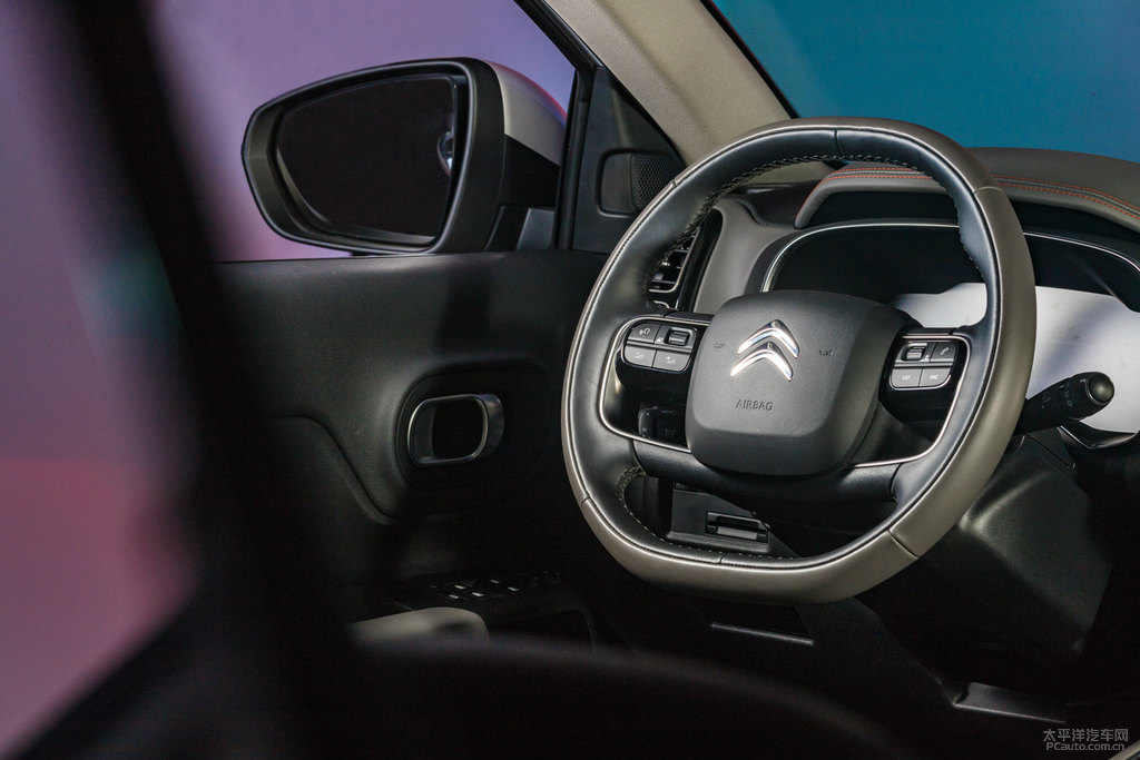  C5 AIRCROSSDƬ